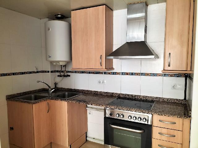 Imagen 3 Inmueble 300304 - Piso en alquiler en Santa Margarida I Els Monjos / Céntrico, junto a todos los servicios