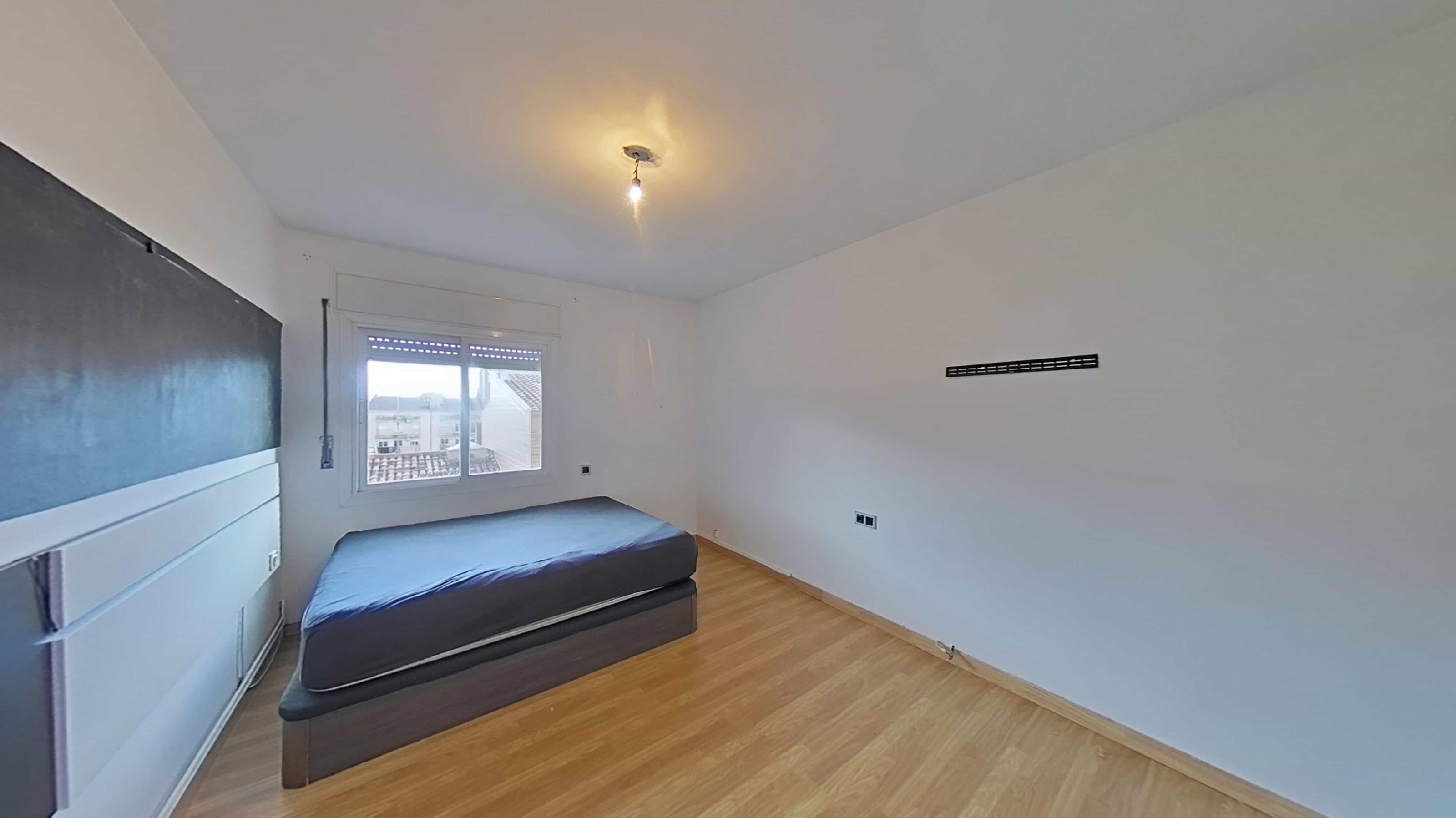 Imagen 17 Piso en venta en Vilafranca Del Penedès / Próximo al campo de fútbol 