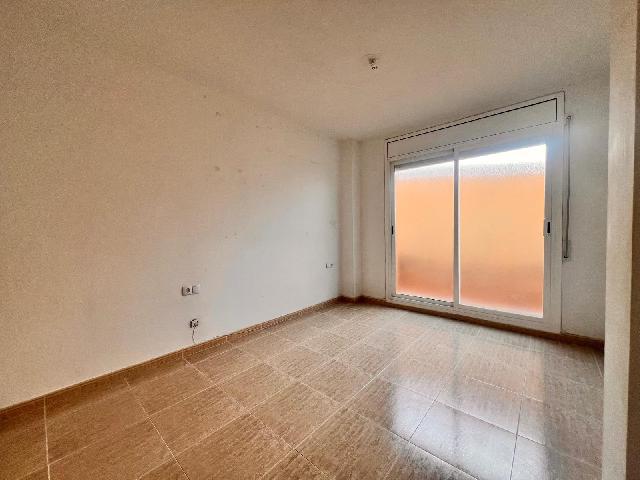 Imagen 4 Inmueble 300490 - Piso en alquiler en Vilafranca Del Penedès / Frente al Hospital Comarcal.