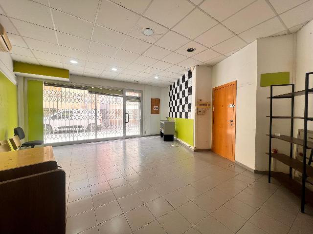 Imagen 1 Inmueble 300533 - Local Comercial en alquiler en Vilafranca Del Penedès / Barrio de La Barceloneta