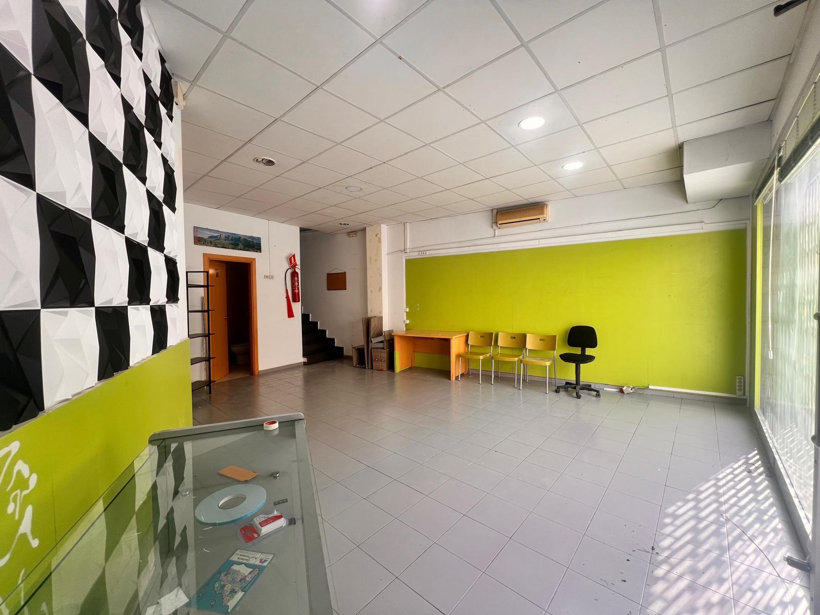 Imagen 2 Local Comercial en alquiler en Vilafranca Del Penedès / Barrio de La Barceloneta