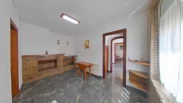 Imagen 3 Inmueble 301054 - Casa Rústica en venta en Castellví De La Marca / Muy próximo al centro de la localidad.