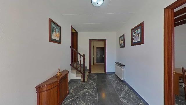 Imagen 2 Inmueble 301054 - Casa Rústica en venta en Castellví De La Marca / Muy próximo al centro de la localidad.