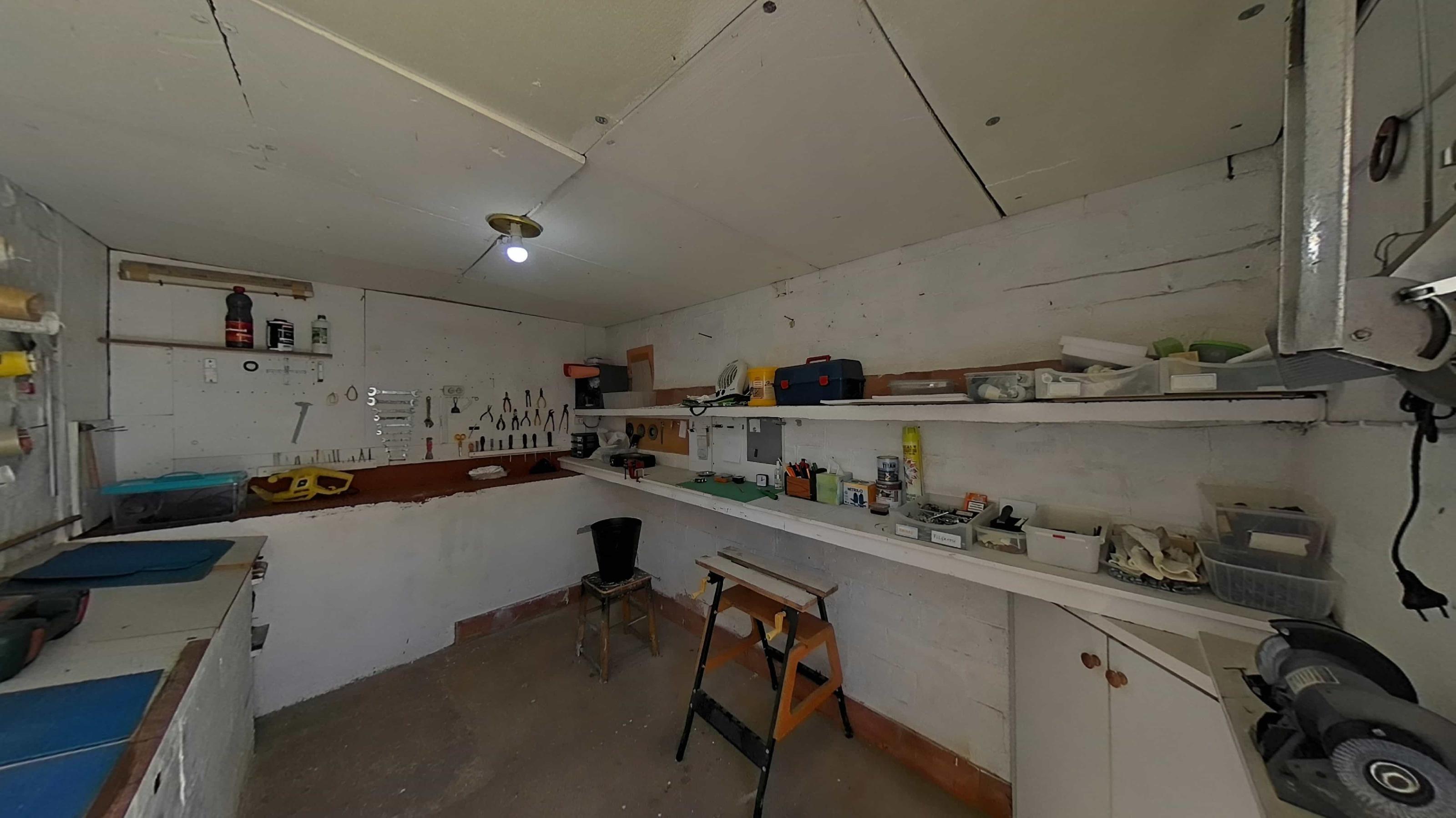 Imagen 18 Casa Rústica en venta en Castellví De La Marca / Muy próximo al centro de la localidad.