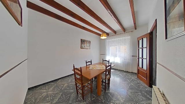 Imagen 8 Inmueble 301054 - Casa Rústica en venta en Castellví De La Marca / Muy próximo al centro de la localidad.