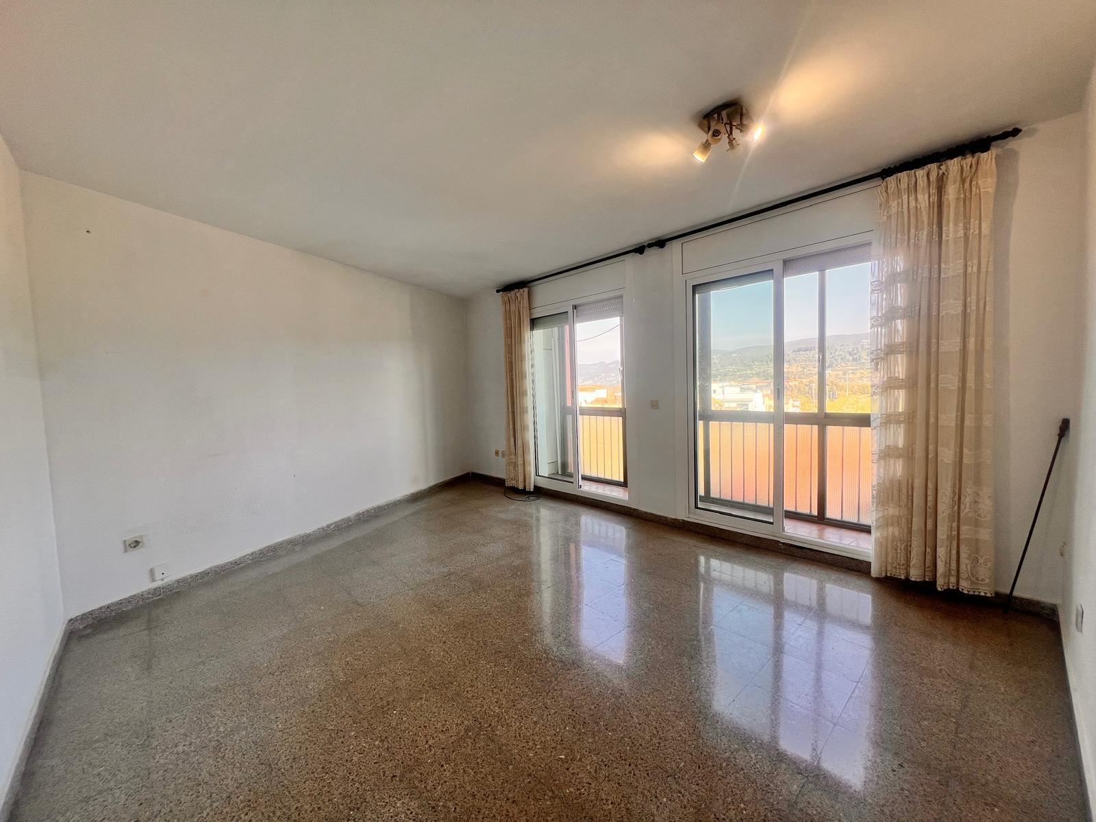 Imagen 1 Piso en venta en Sant Sadurní D´anoia / Cerca de la estación de trenes de Sant Sadurní d´Anoia