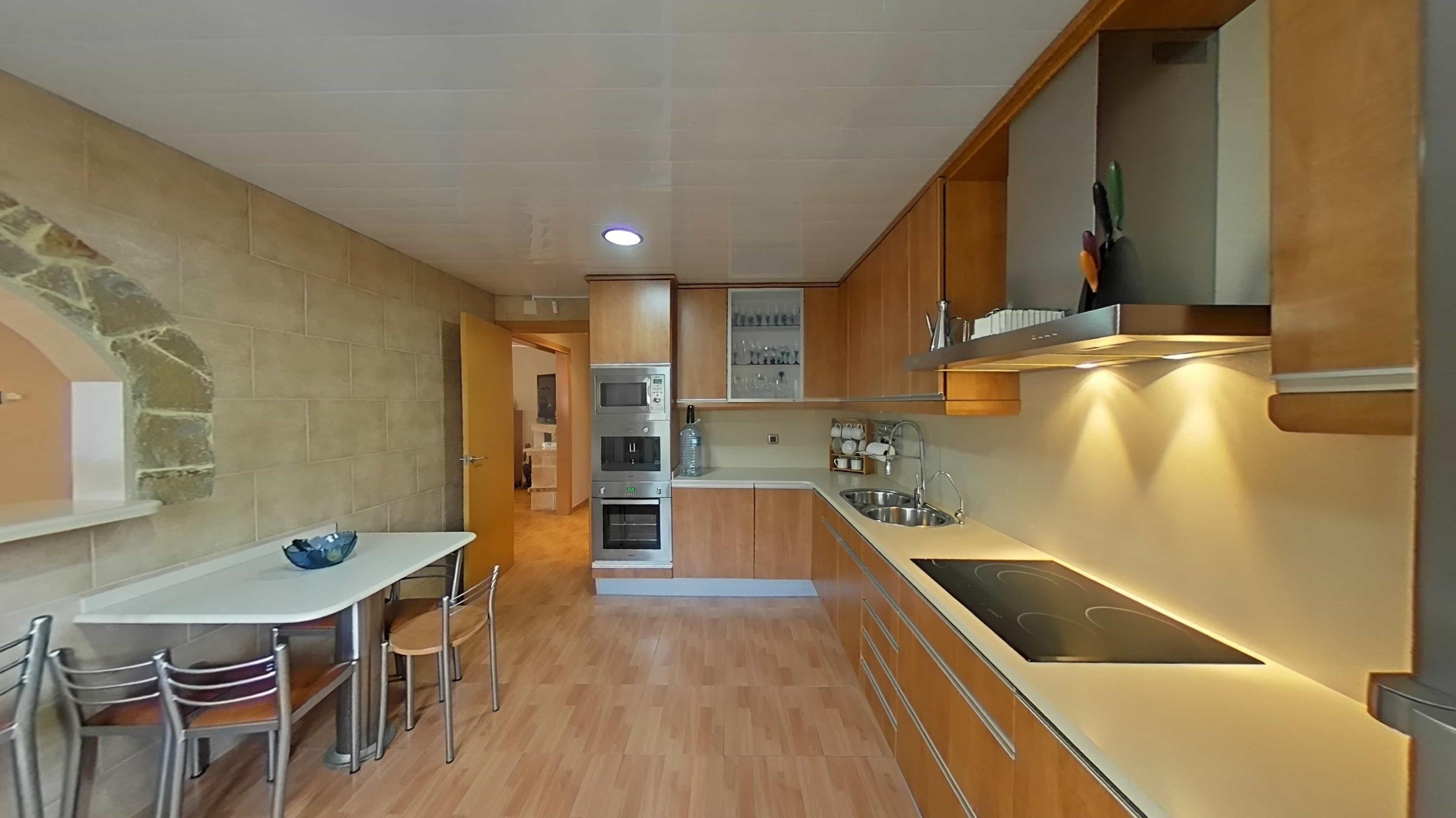 Imagen 3 Casa en venta en Olèrdola / A la entrada de la Urbanización Can Trabal