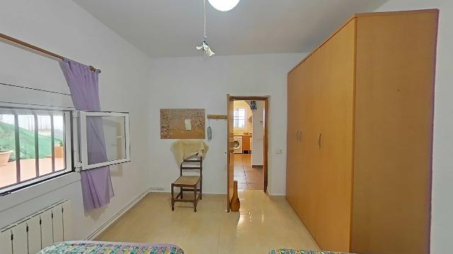 Imagen 37 Inmueble 302598 - Casa en venta en Torrelles De Foix / Urbanización Can Coral.