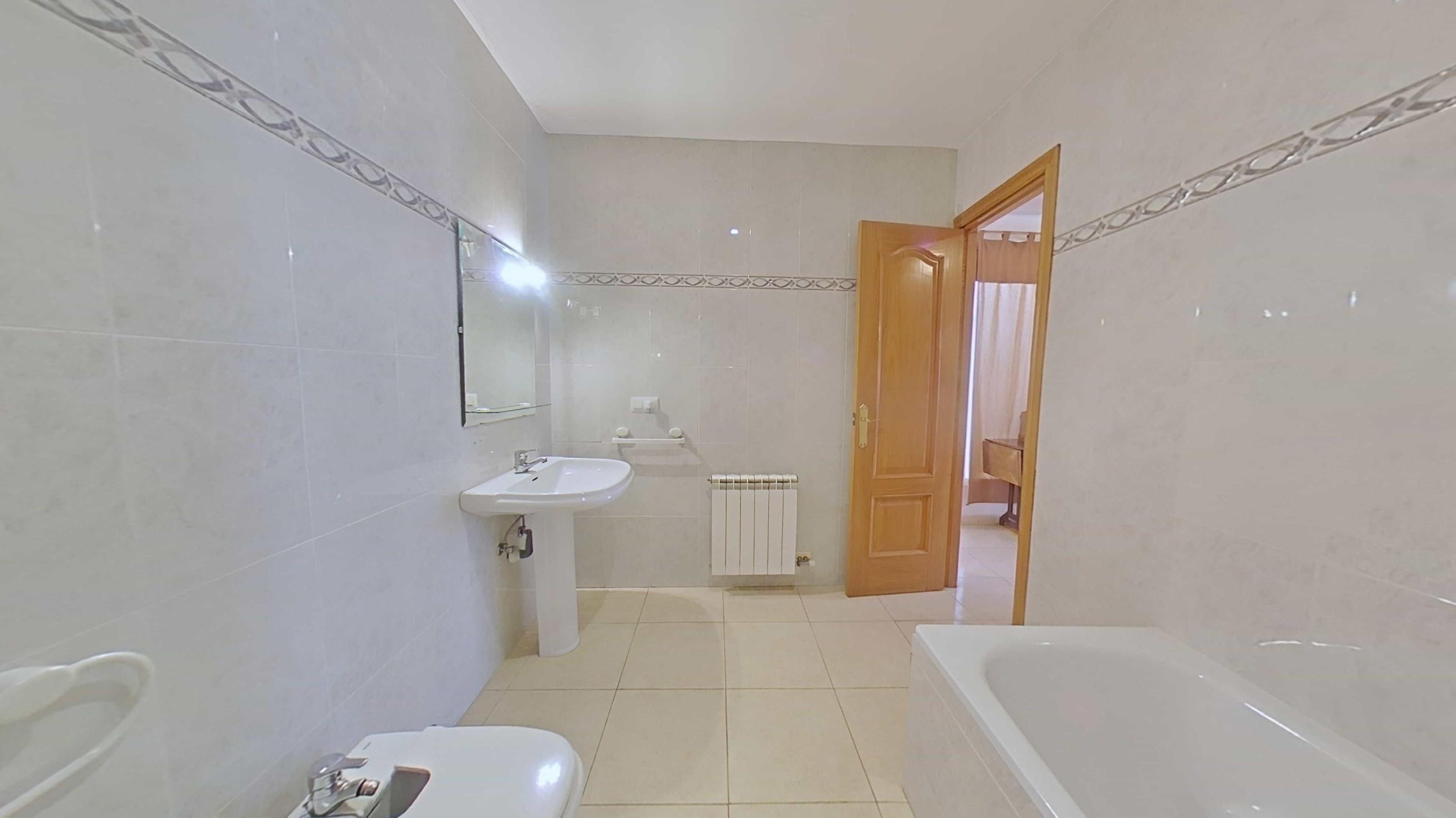 Imagen 41 Casa en venta en Castellví De La Marca / En el centro de La Múnia Castellví de la marca