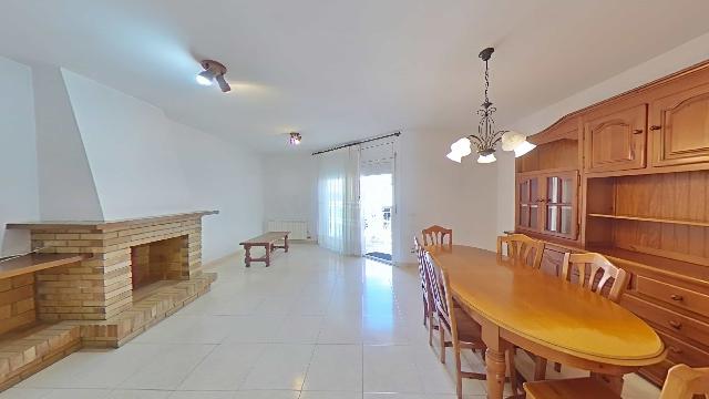 Imagen 1 Inmueble 303625 - Casa en venta en Castellví De La Marca / En el centro de La Múnia (Castellví de la marca)