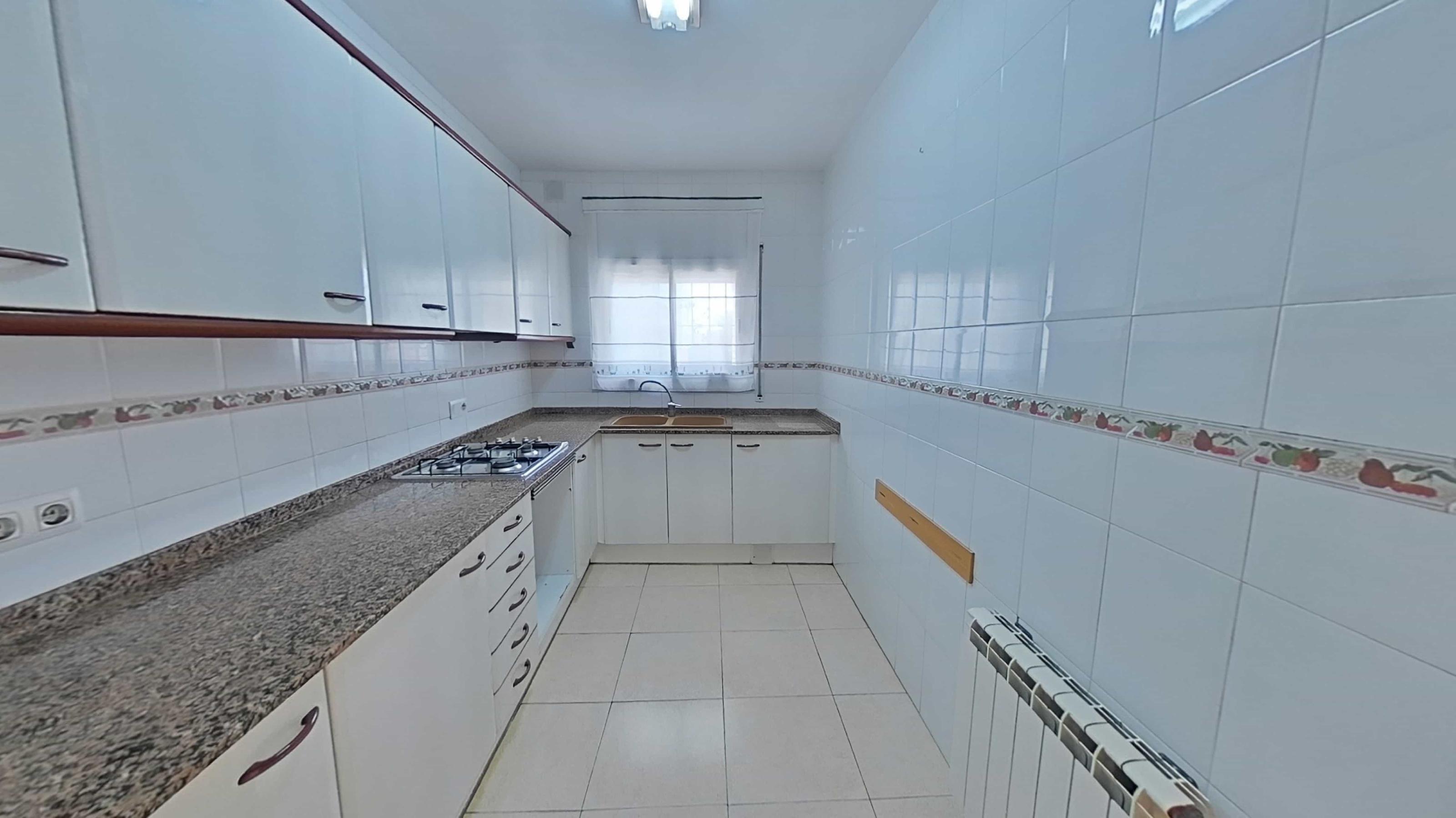 Imagen 2 Casa en venta en Castellví De La Marca / En el centro de La Múnia Castellví de la marca