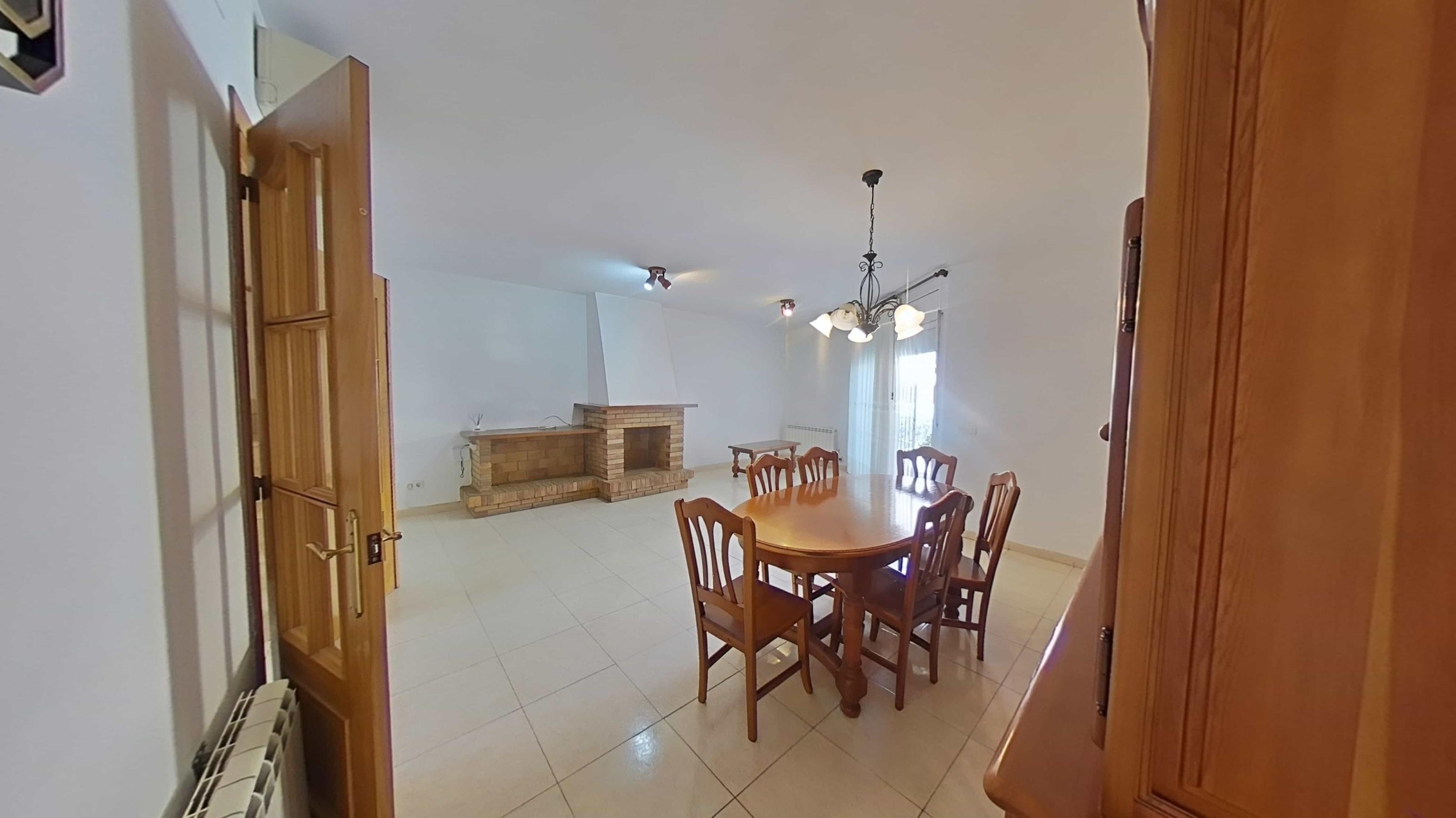 Imagen 11 Casa en venta en Castellví De La Marca / En el centro de La Múnia Castellví de la marca
