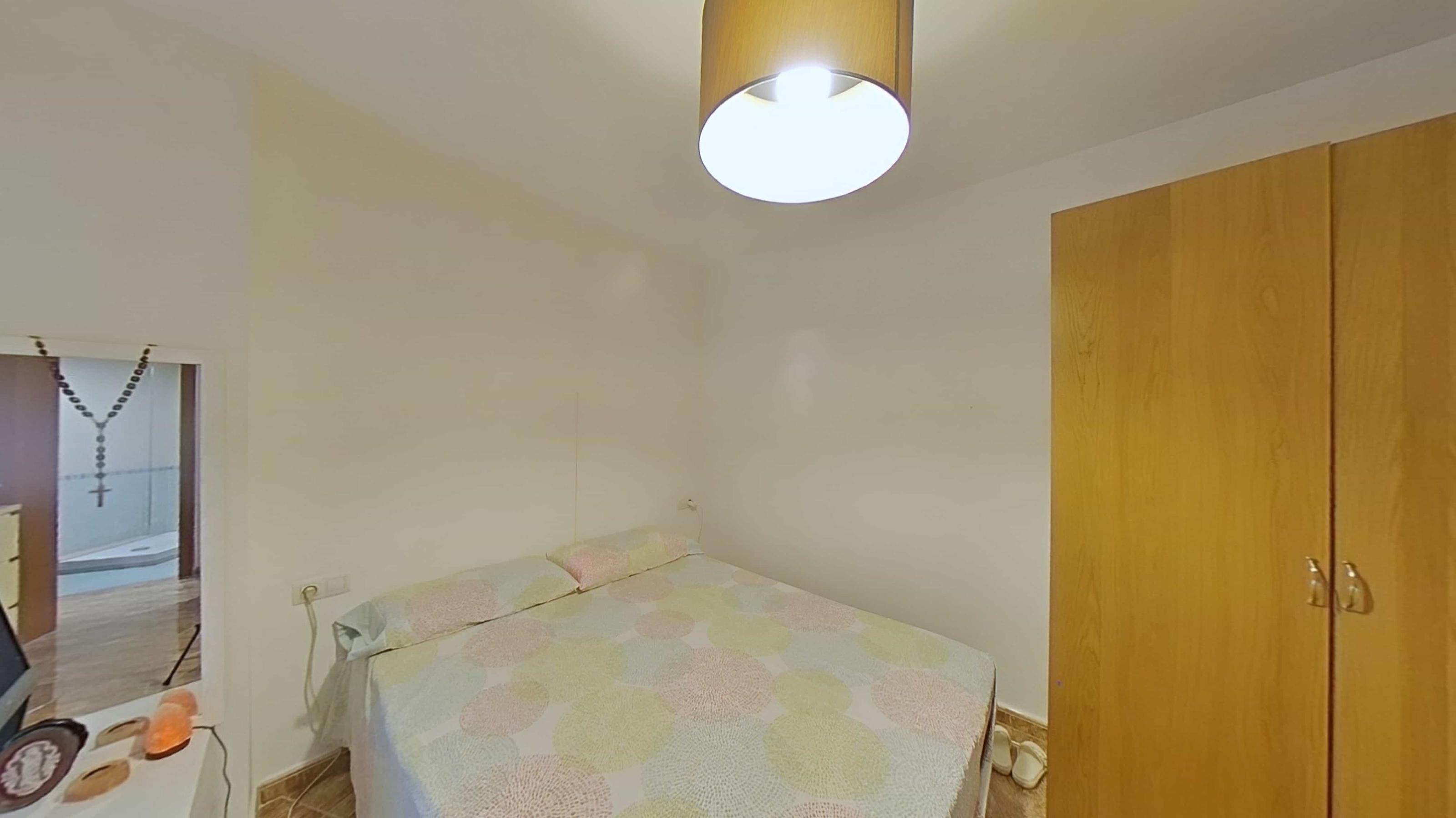 Imagen 14 Dúplex en venta en Pla Del Penedès El / Zona residencial, cerca de la piscina municipal.