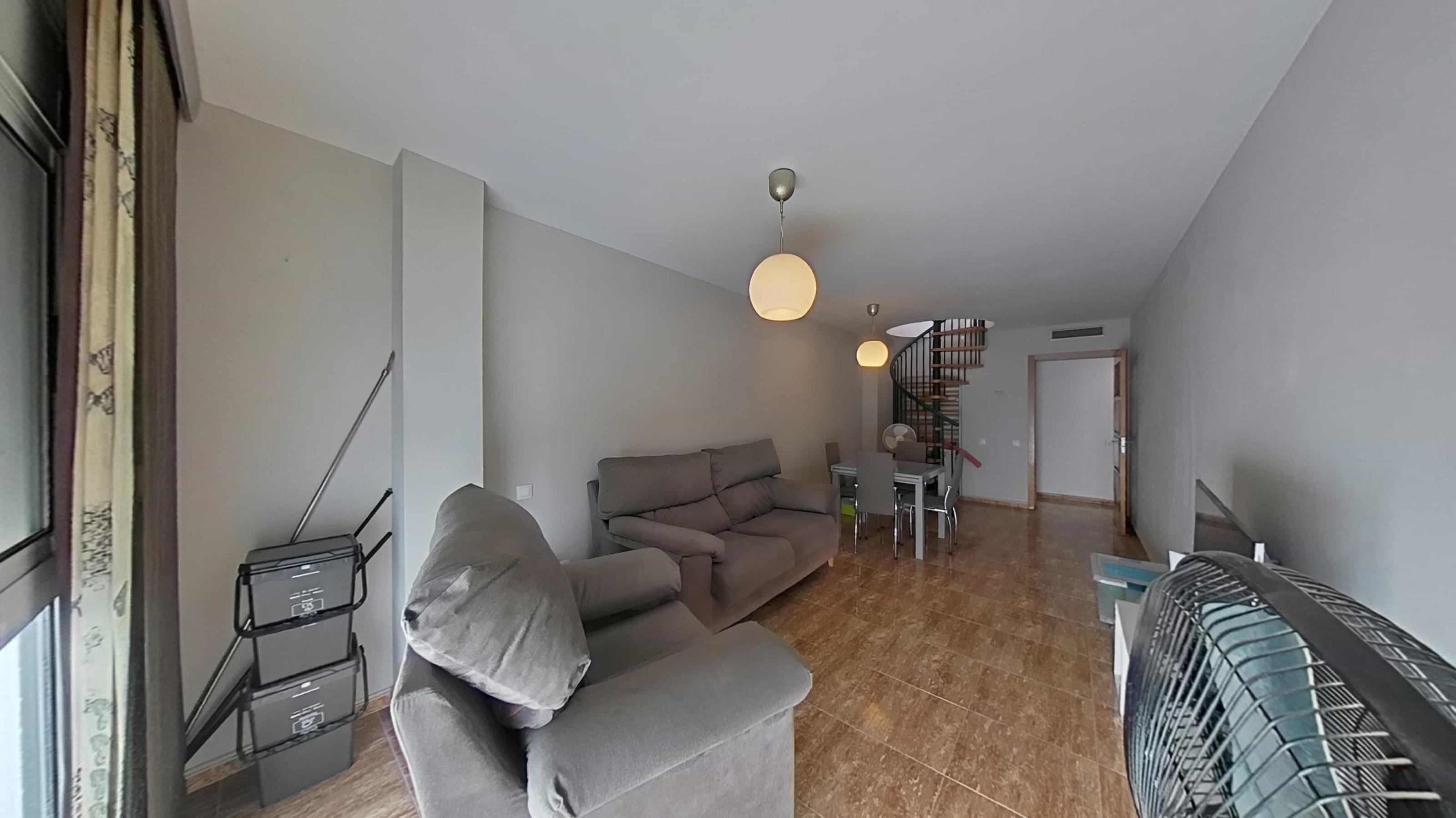 Imagen 41 Dúplex en venta en Pla Del Penedès El / Zona residencial, cerca de la piscina municipal.