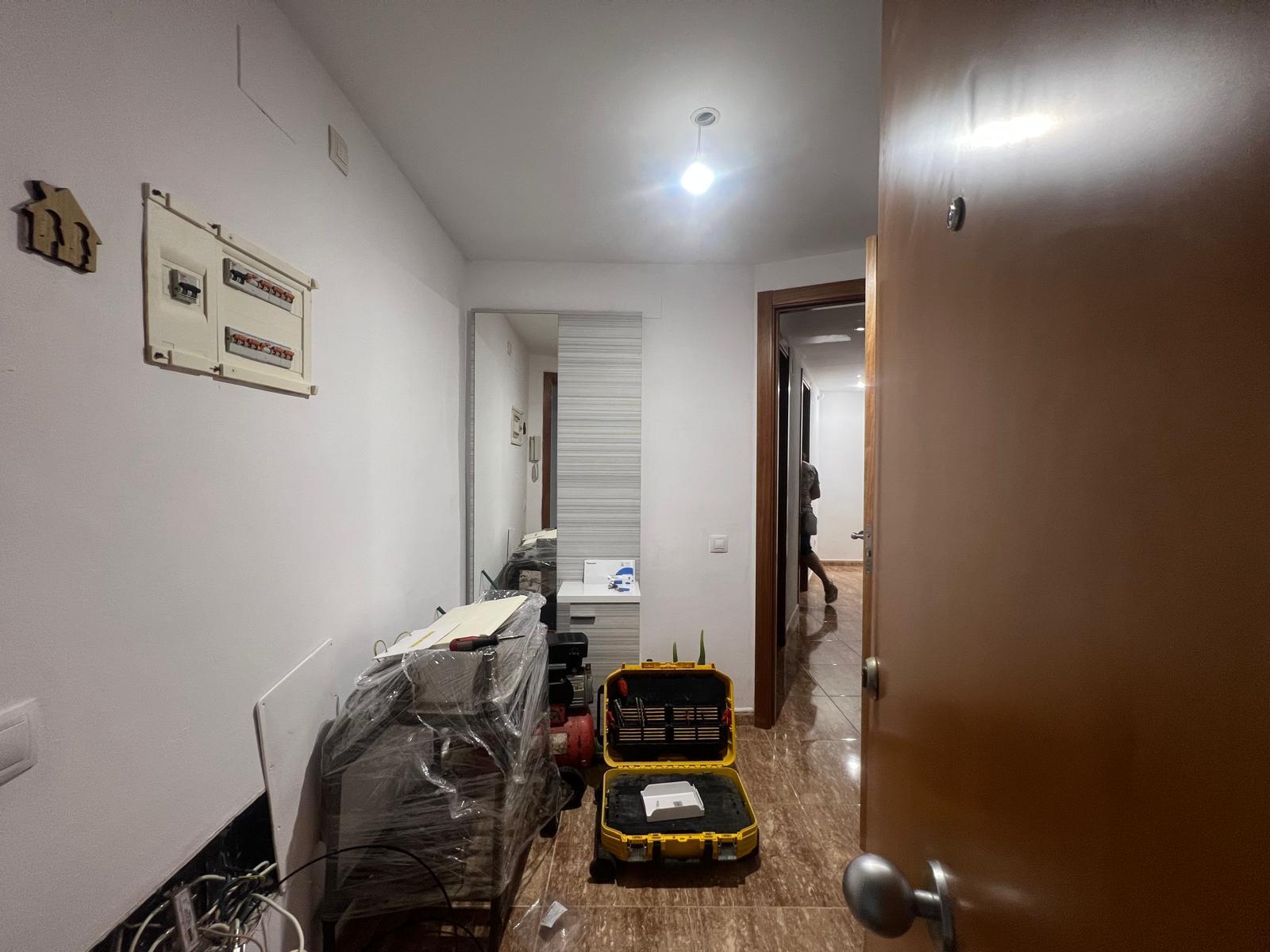 Imagen 2 Dúplex en venta en Pla Del Penedès El / Zona residencial, cerca de la piscina municipal.
