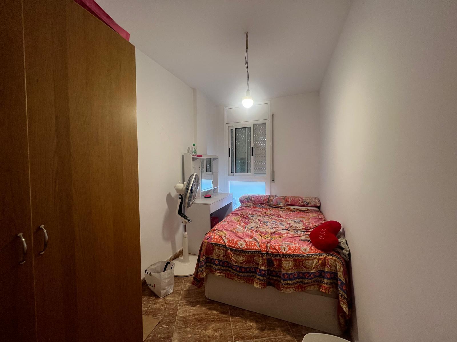 Imagen 9 Dúplex en venta en Pla Del Penedès El / Zona residencial, cerca de la piscina municipal.