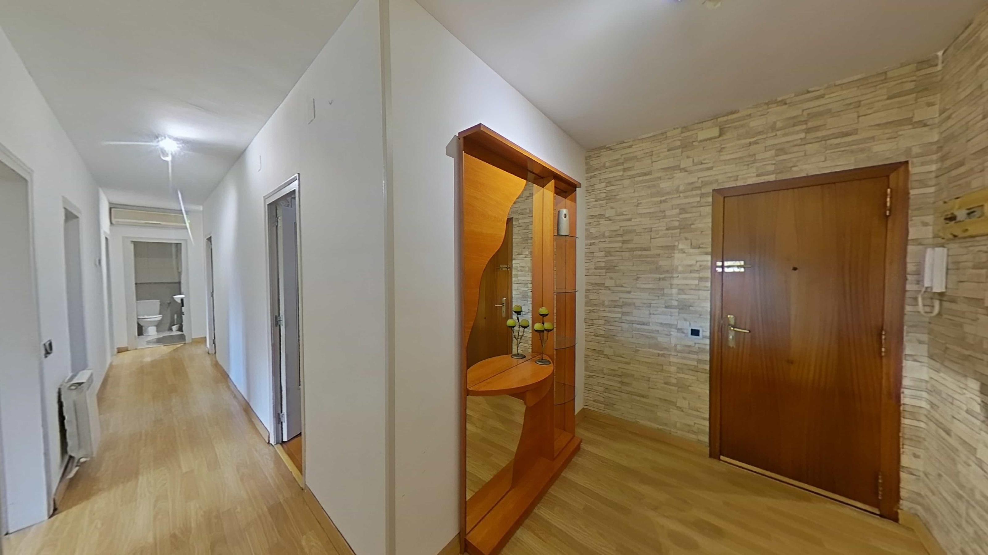 Imagen 1 Piso en venta en Vilafranca Del Penedès / Próximo al campo de fútbol 