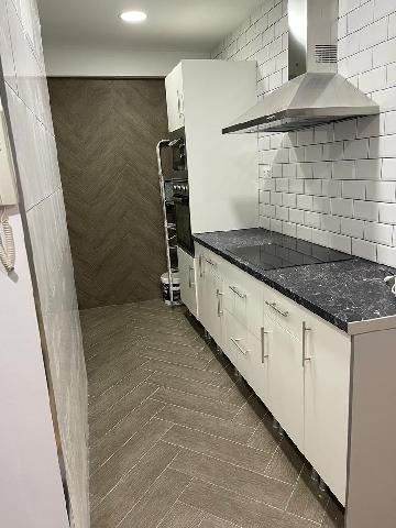 Imagen 3 Inmueble 271346 - Piso en venta en Hospitalet De Llobregat (L´) / Junto al metro santa eulalia 