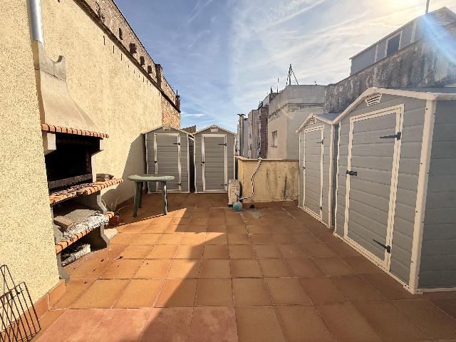 Imagen 1 Inmueble 297753 - Dúplex en venta en Hospitalet De Llobregat (L´) / A una manzana de la ciudad de Barcelona.