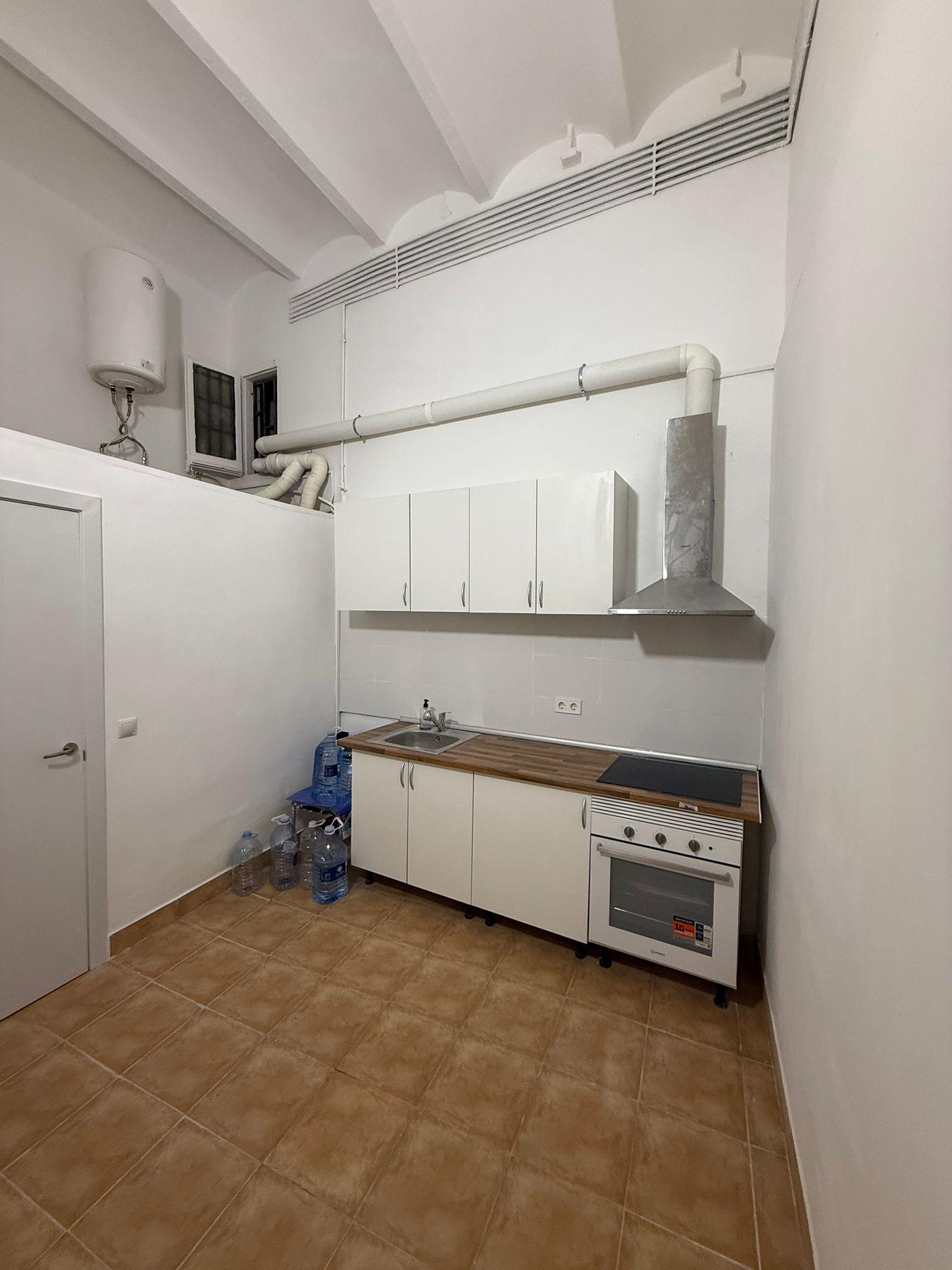 Imagen 6 Piso en venta en Hospitalet De Llobregat L´ / A solo10 minutos del Mercado de Collblanc