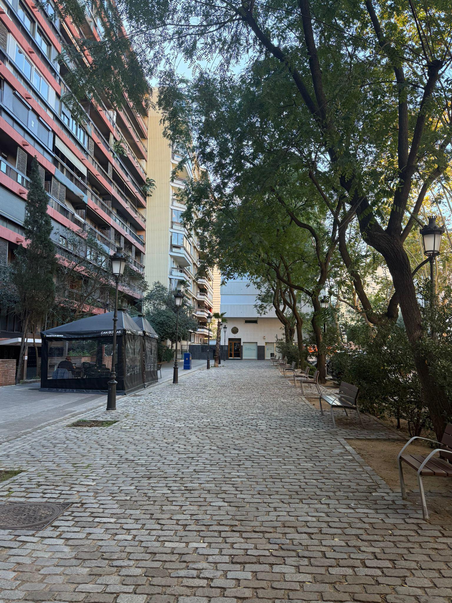 Imagen 23 Oficina Comercial en venta en Barcelona / A tan solo 10 minutos del Corte Ingles Diagonal