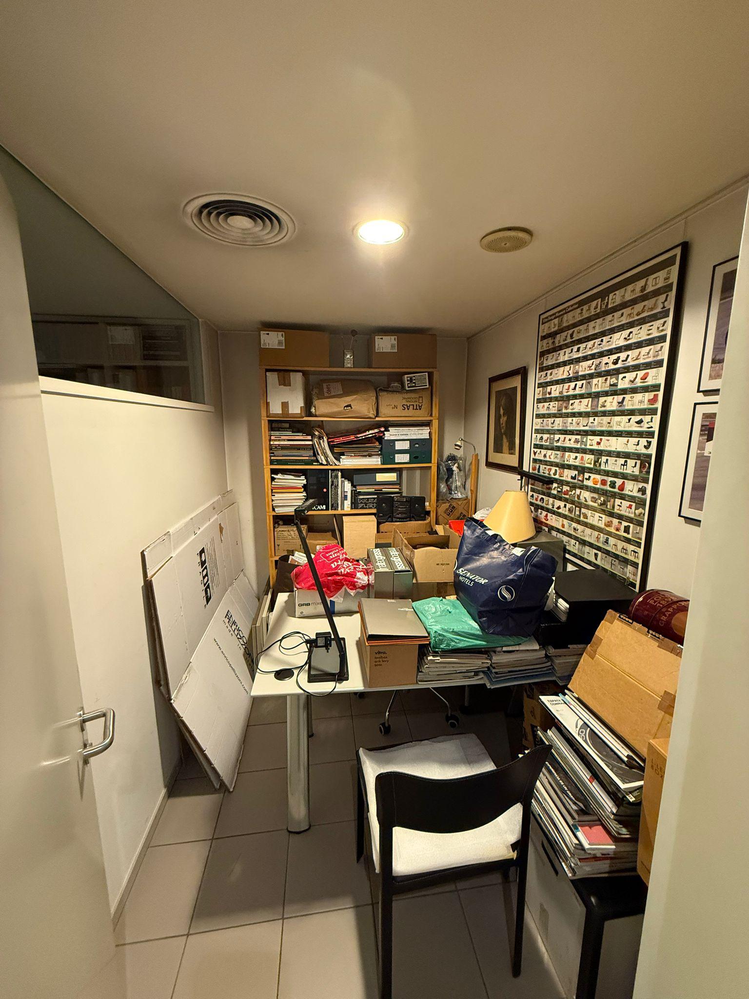 Imagen 21 Oficina Comercial en venta en Barcelona / A tan solo 10 minutos del Corte Ingles Diagonal