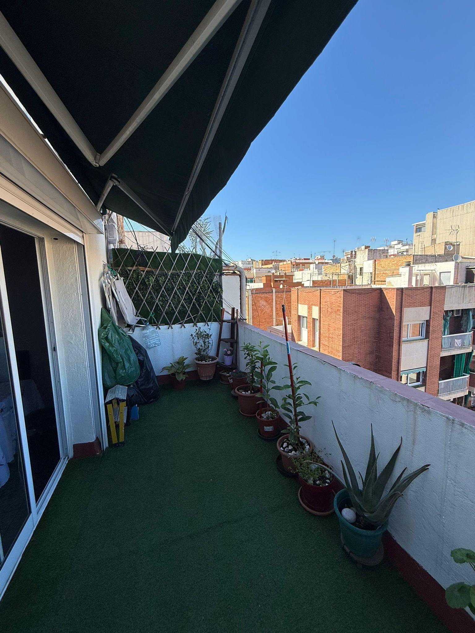 Imagen 2 Ático en venta en Hospitalet De Llobregat L´ / A tan solo una calle de Barcelonacalle R...