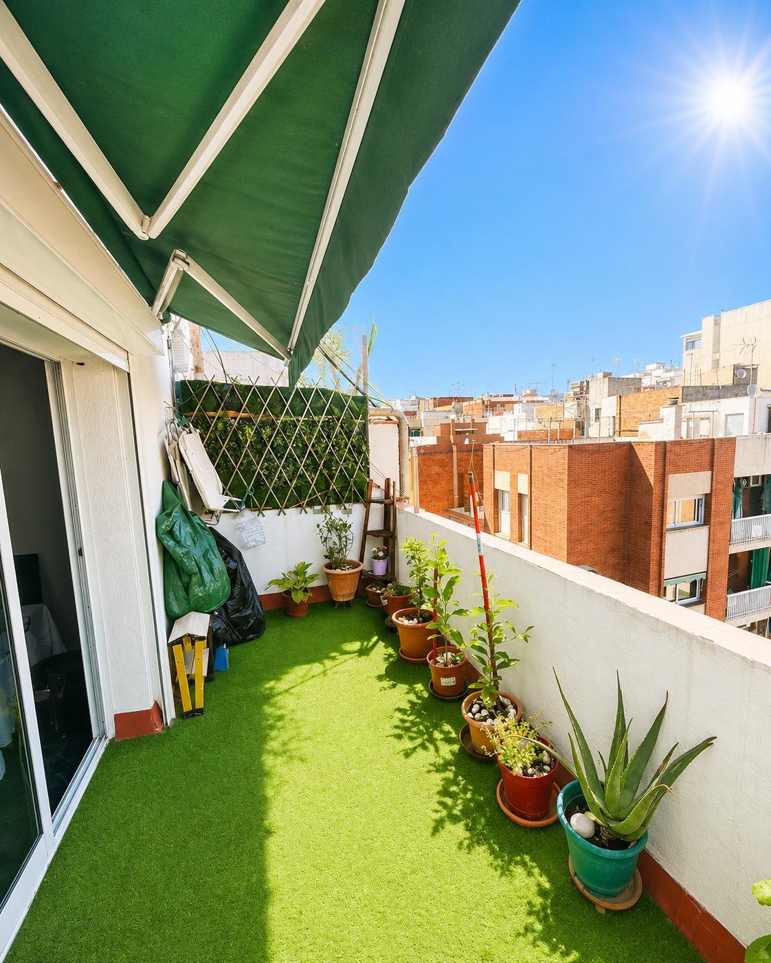 Imagen 2 Ático en venta en Hospitalet De Llobregat L´ / A tan solo una calle de Barcelonacalle R...