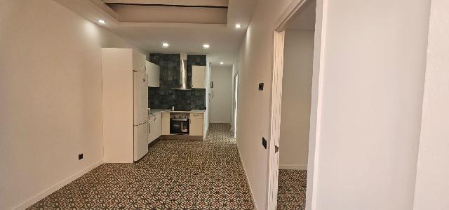 Imagen 3 Inmueble 299514 - Piso en venta en Hospitalet De Llobregat (L´) / Ubicado a 100 metros de para metro Torrass...