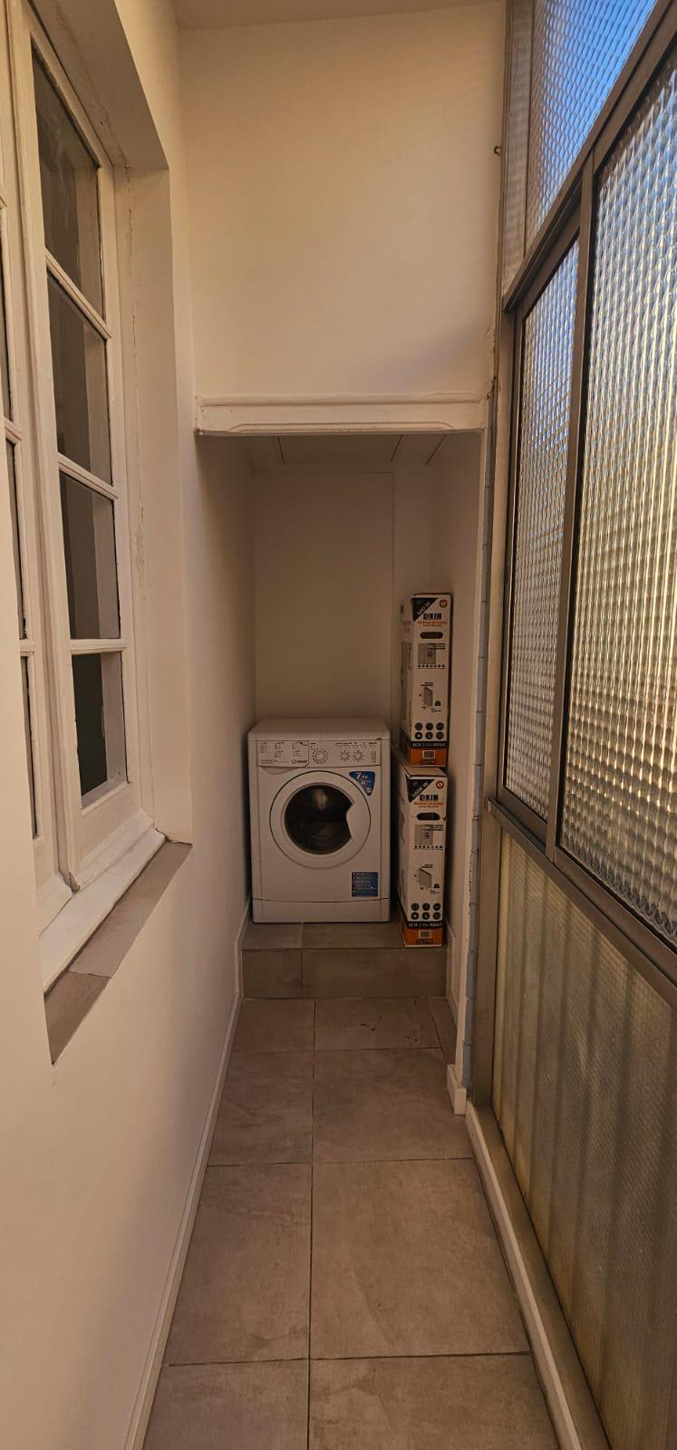 Imagen 18 Piso en venta en Hospitalet De Llobregat L´ / Ubicado a 100 metros de para metro Torrass...