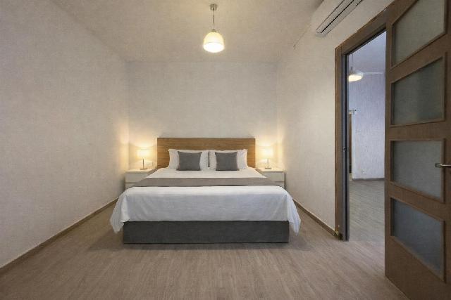 Imagen 3 Inmueble 299752 - Piso en venta en Barcelona / Barceloneta,  junto a la  playa