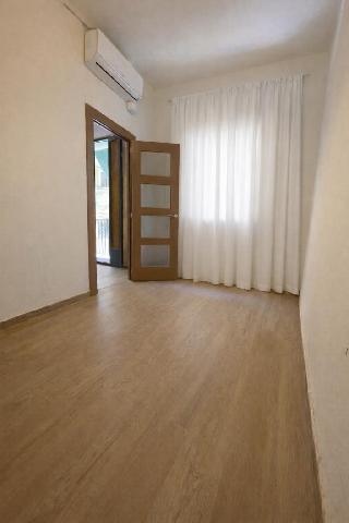 Imagen 4 Inmueble 299752 - Piso en venta en Barcelona / Barceloneta,  junto a la  playa