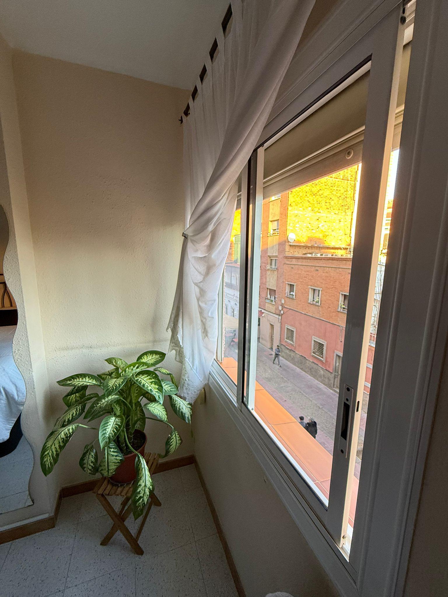 Imagen 11 Piso en venta en Hospitalet De Llobregat L´ / Junto al metro de la Torrasa linea roja