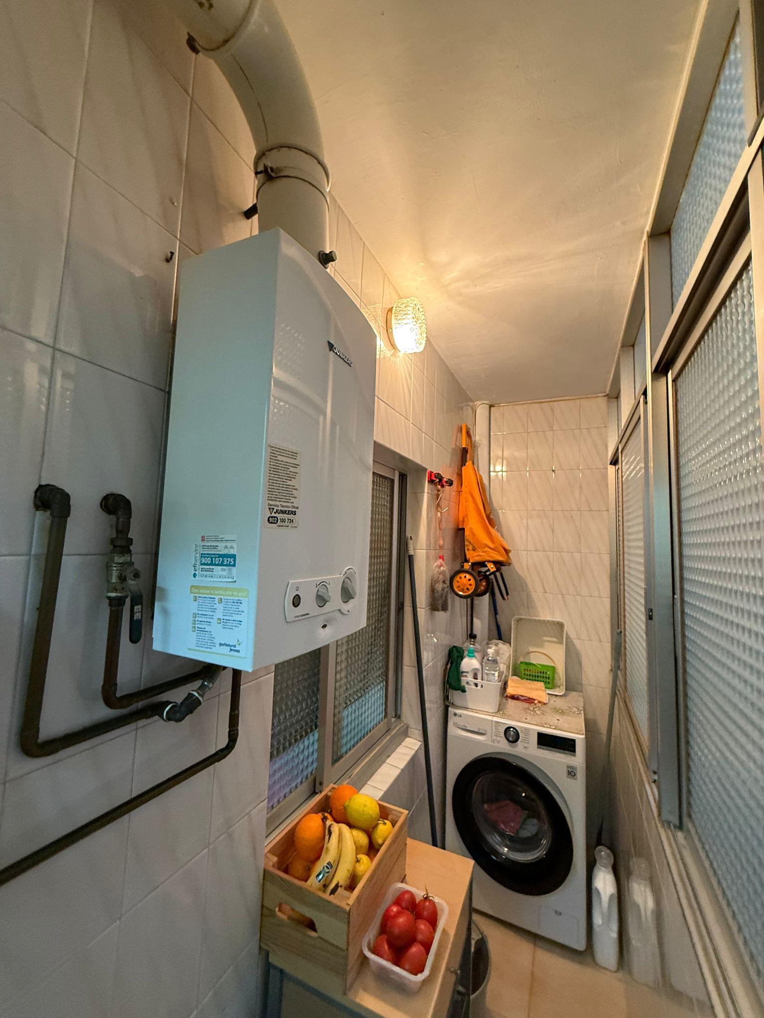 Imagen 16 Piso en venta en Hospitalet De Llobregat L´ / Junto al metro de la Torrasa linea roja