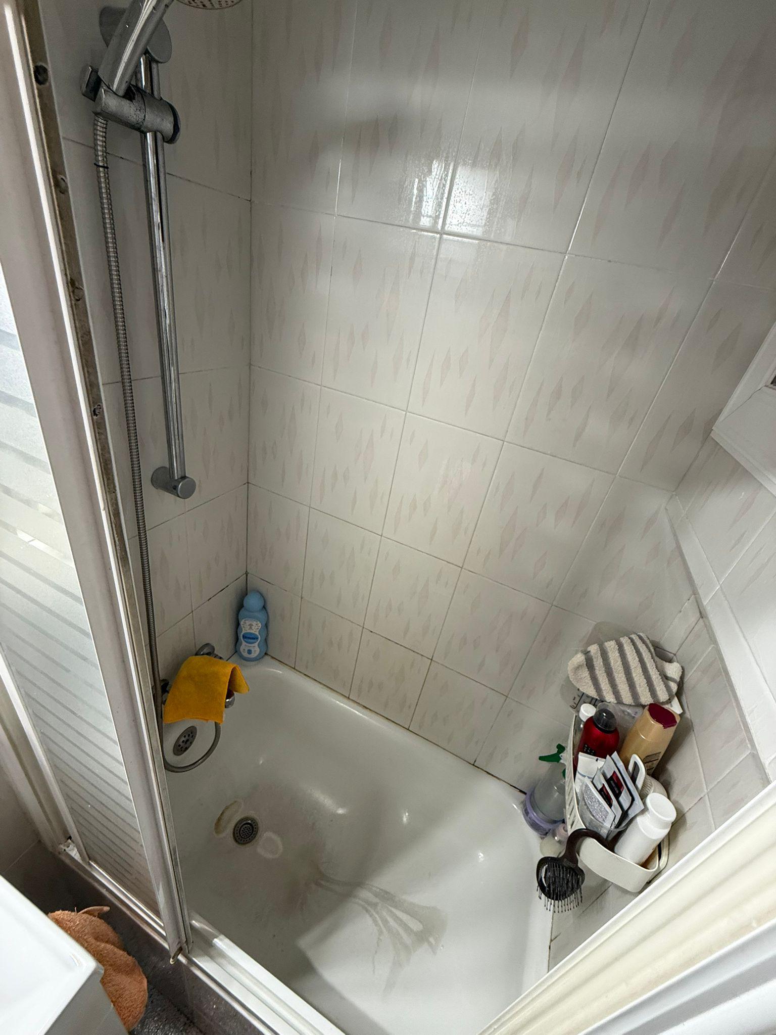 Imagen 8 Piso en venta en Hospitalet De Llobregat L´ / Junto al metro de la Torrasa linea roja