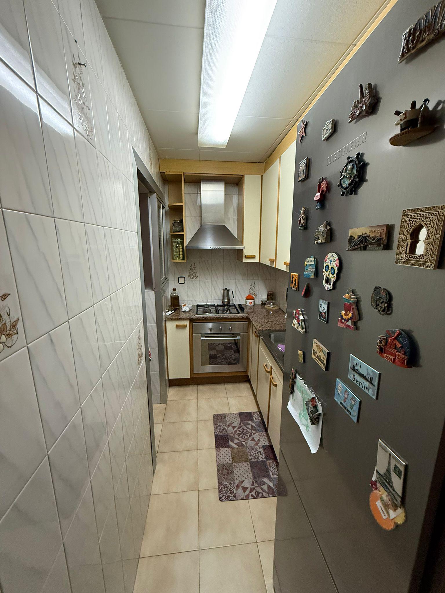 Imagen 12 Piso en venta en Hospitalet De Llobregat L´ / Junto al metro de la Torrasa linea roja