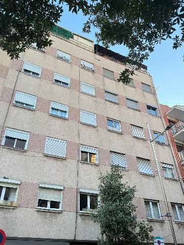 Imagen 1 Inmueble 299937 - Piso en venta en Hospitalet De Llobregat (L´) / Junto al metro de la Torrasa linea roja