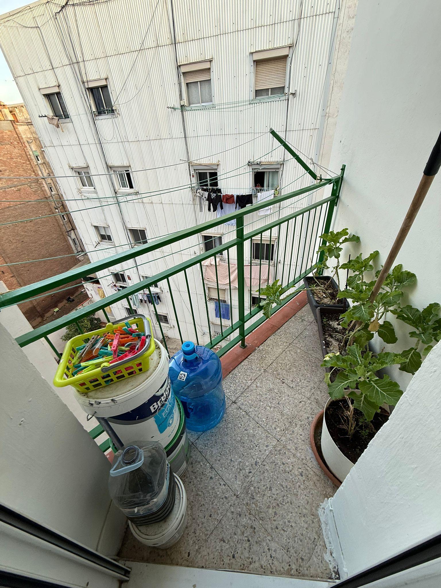 Imagen 1 Piso en venta en Hospitalet De Llobregat L´ / A solo una calle de Barcelona  Riera blanca 