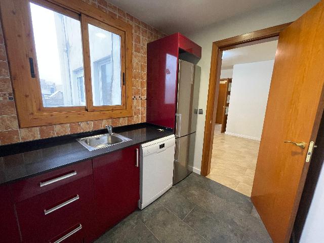 Imagen 12 Inmueble 301207 - Piso en venta en Badalona / Sant Crist Badadlona