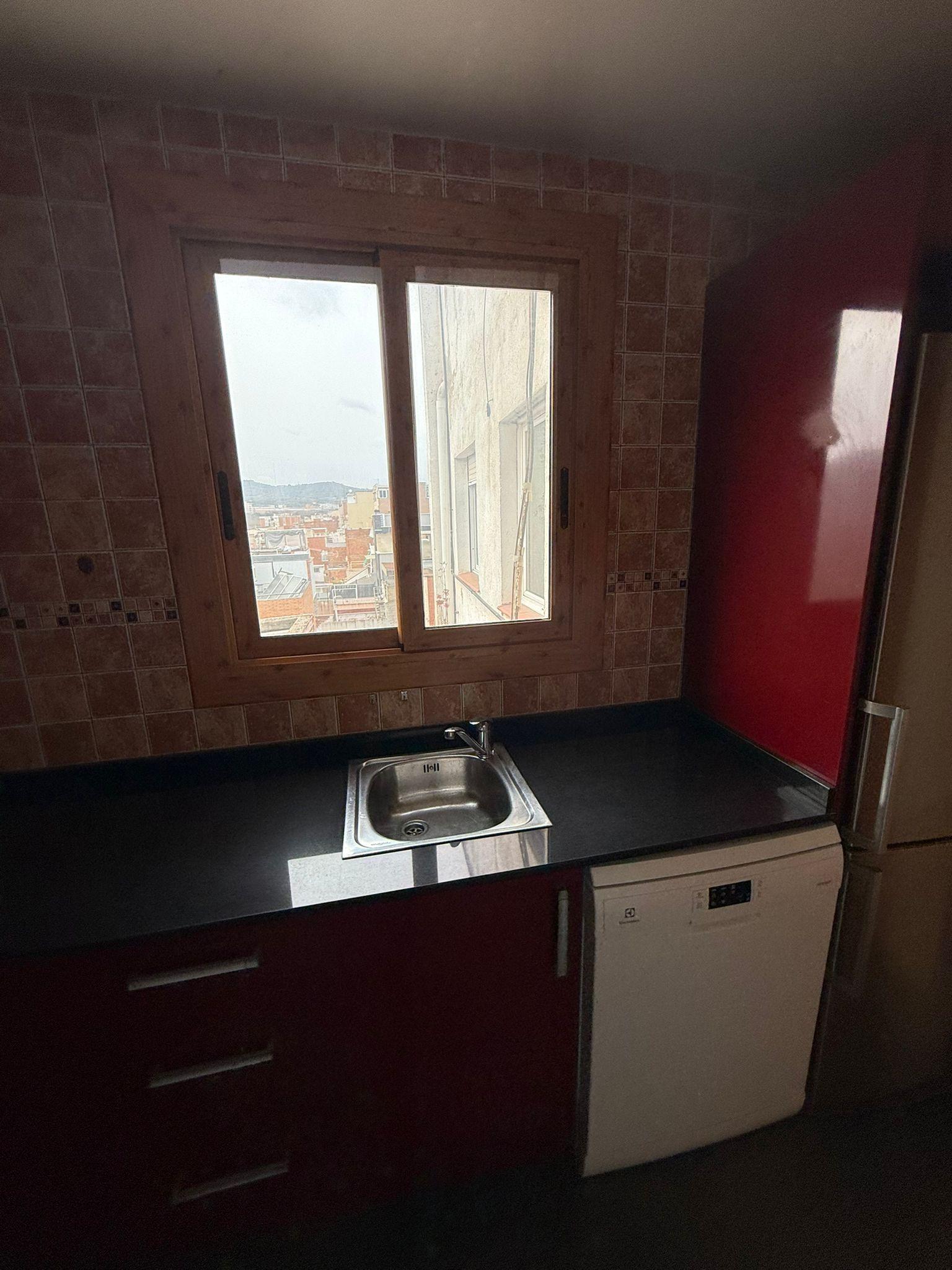 Imagen 10 Piso en venta en Badalona / Sant Crist Badadlona