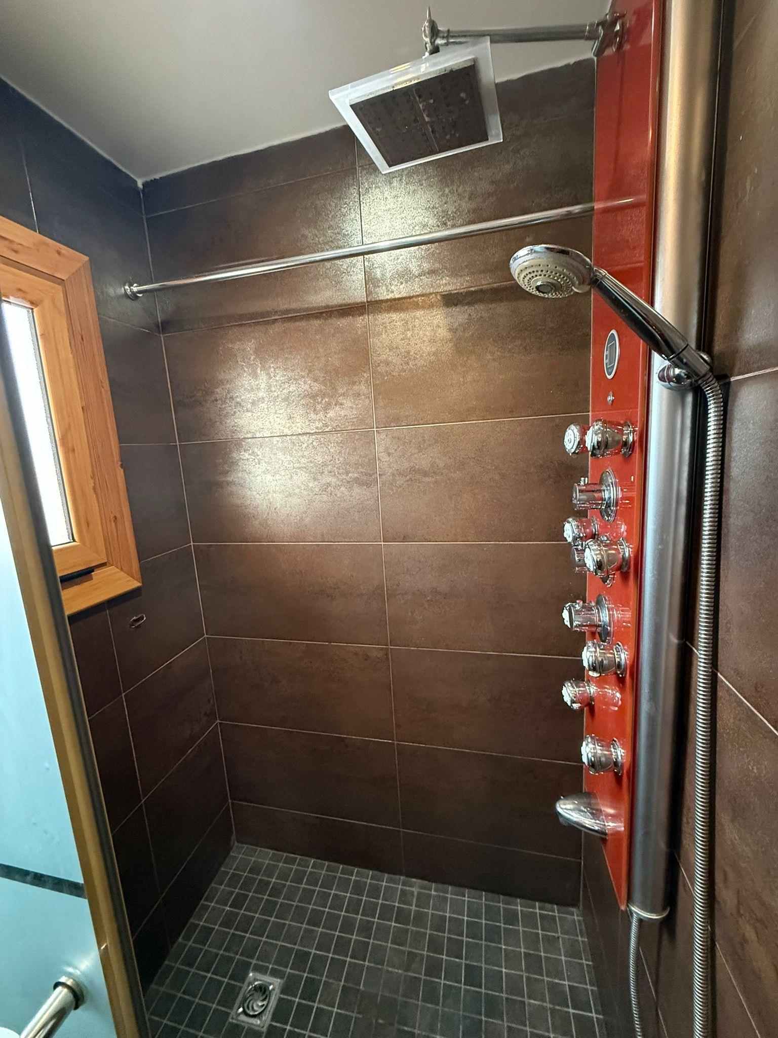 Imagen 17 Piso en venta en Badalona / Sant Crist Badadlona