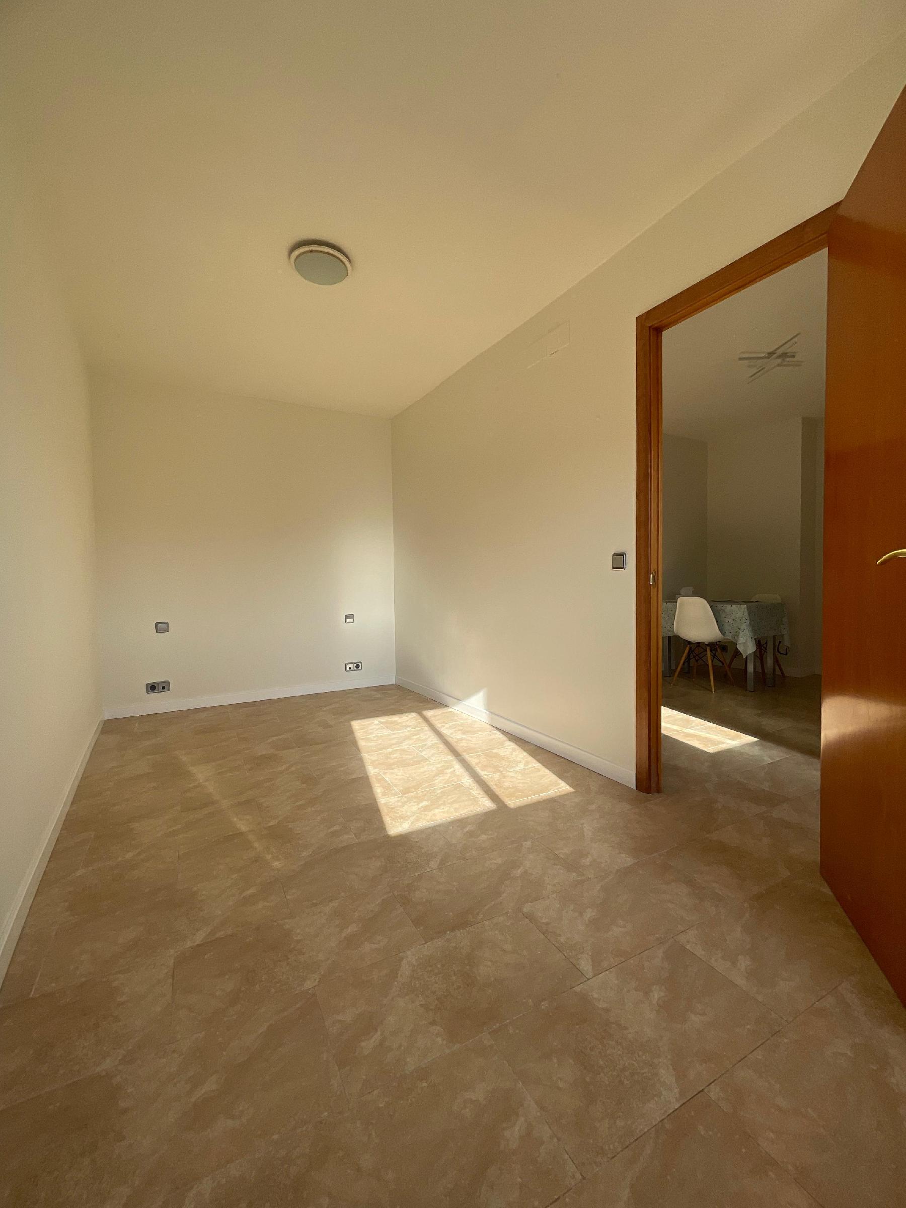 Imagen 10 Ático en venta en Badalona / Sant Crist Badadlona