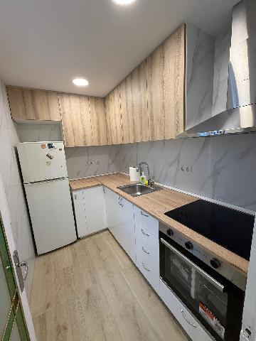 Imagen 8 Inmueble 301524 - Casa Pareada en venta en Hospitalet De Llobregat (L´) / A solo un calle de Barcelona (Sant...