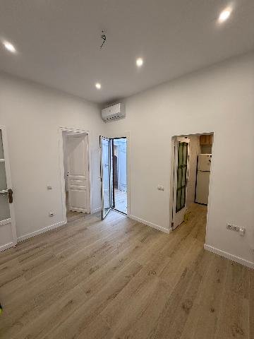 Imagen 10 Inmueble 301524 - Casa Pareada en venta en Hospitalet De Llobregat (L´) / A solo un caalle de Barcelona (San...