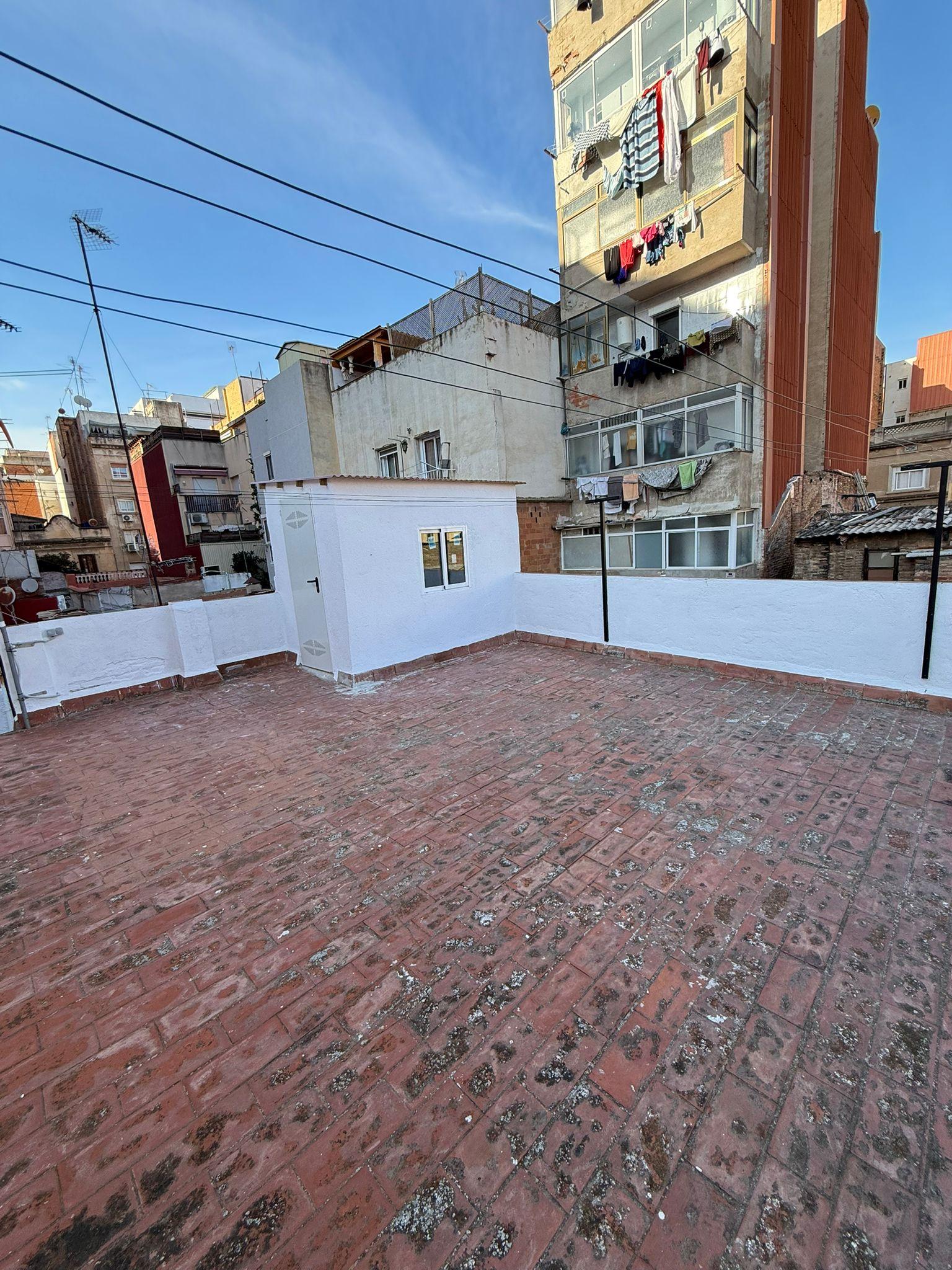 Imagen 23 Casa Pareada en venta en Hospitalet De Llobregat L´ / A solo un caalle de Barcelona San...