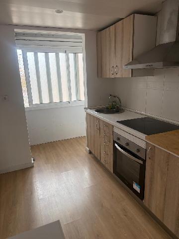 Imagen 4 Inmueble 301678 - Piso en alquiler en Hospitalet De Llobregat (L´) / Metro Linea 1 Estación de Bellvitge