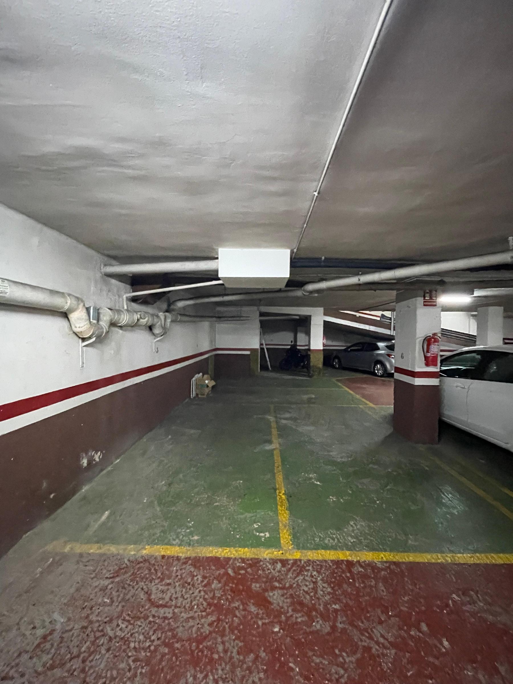 Imagen 3 Parking Coche en venta en Barcelona / Junto a  Calle Riera Blanca