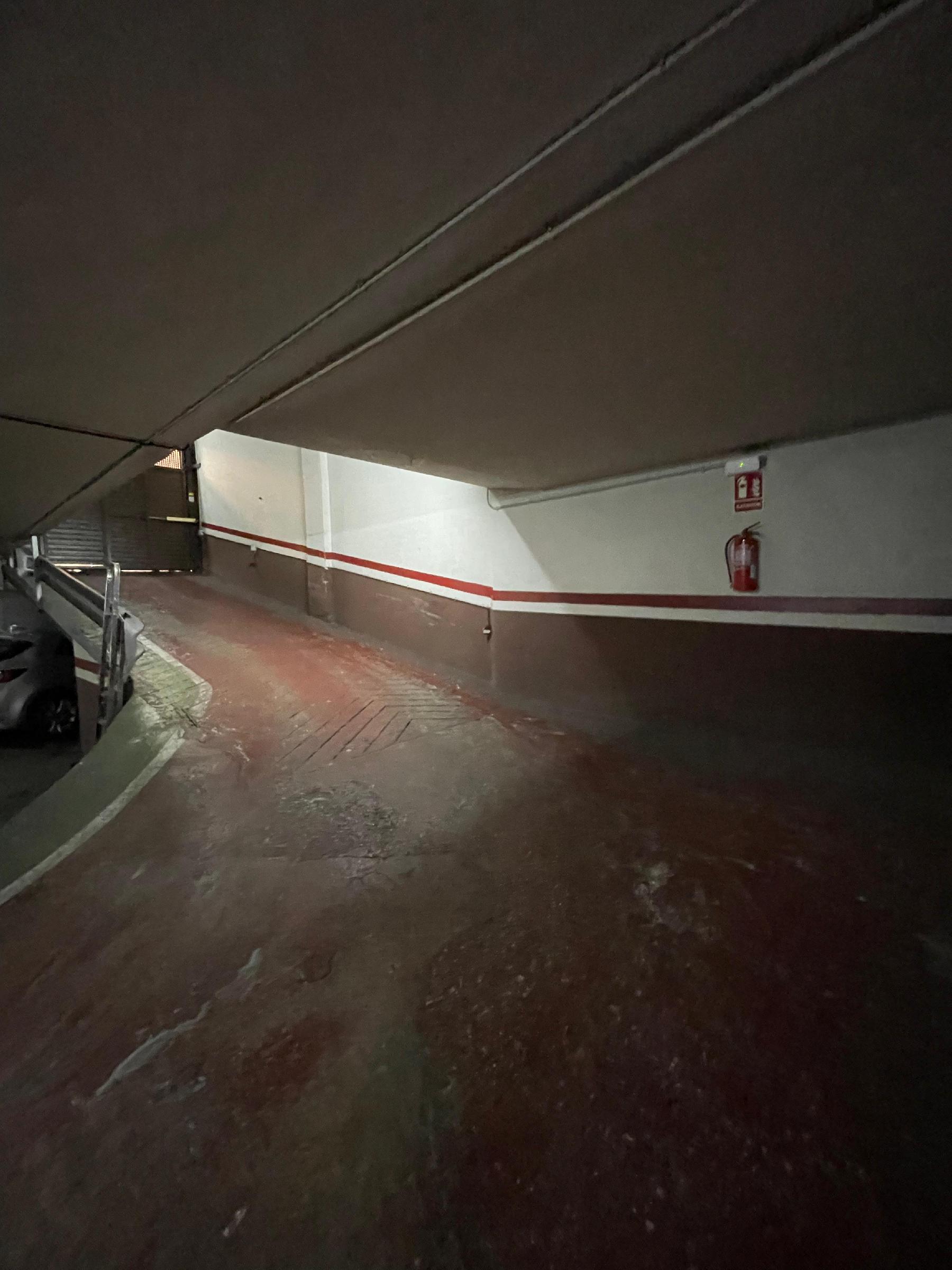 Imagen 6 Parking Coche en venta en Barcelona / Junto a  Calle Riera Blanca