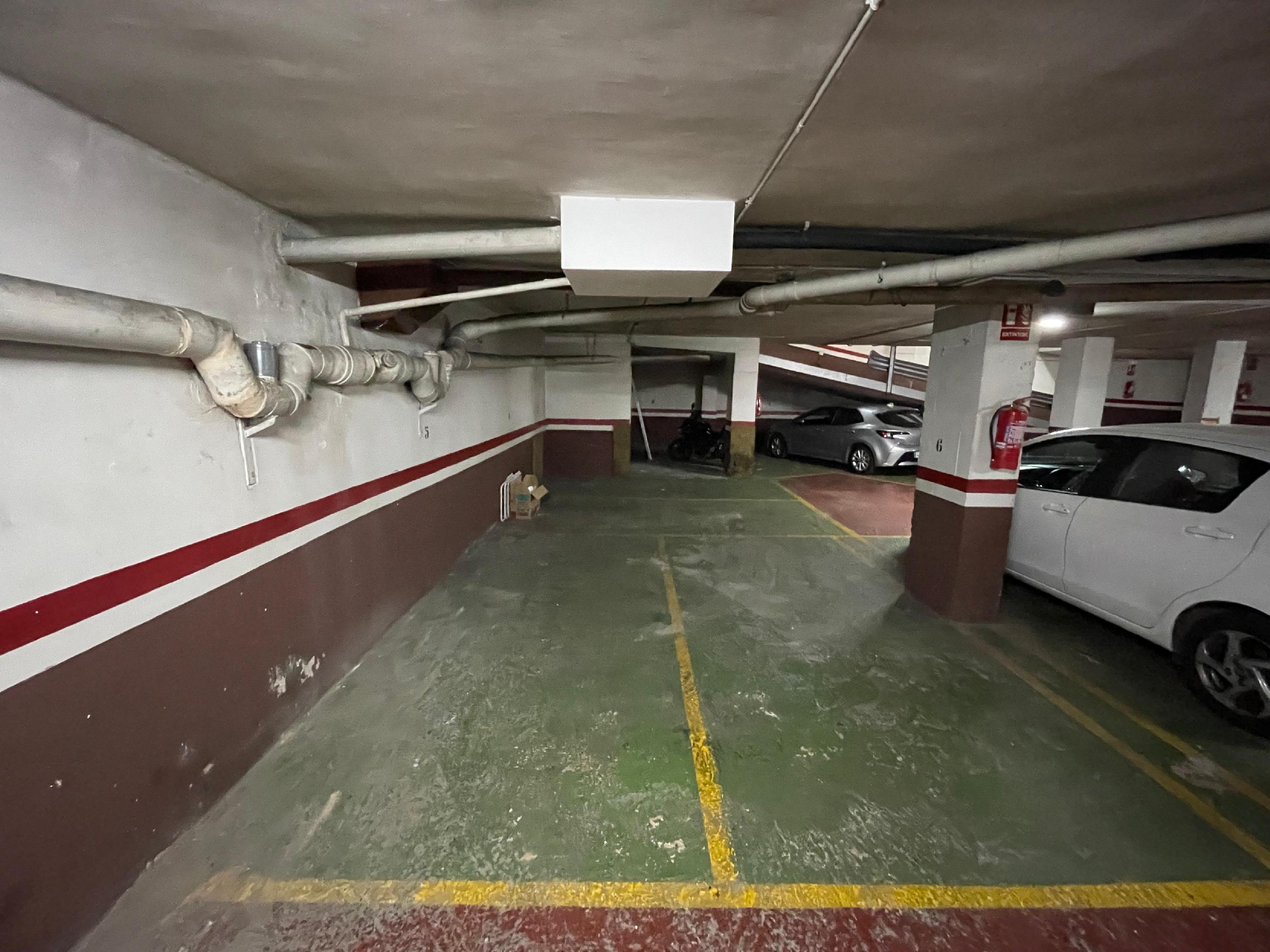 Imagen 4 Parking Coche en venta en Barcelona / Junto a  Calle Riera Blanca