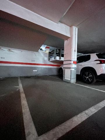 Imagen 4 Inmueble 302554 - Parking Coche en venta en Barcelona /  A 5 minutos Sants Badal - Metro L5